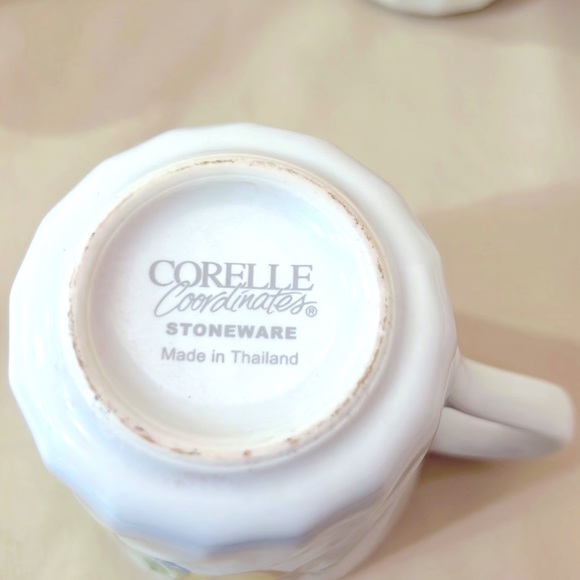 Set of 9 Corningware Swirl Fruit Coffee Mugs/Apples Pears Mugs Made in USA A1256 - Picture 6 of 6